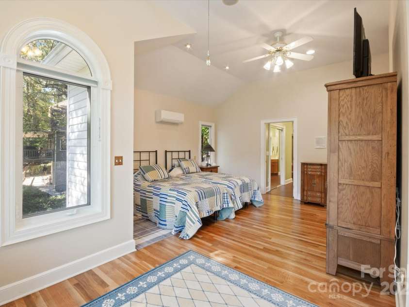 192 Lake Club Drive, Nebo, NC 28761.  MLS# CAR4308923, YatesRealty ID 4109. 