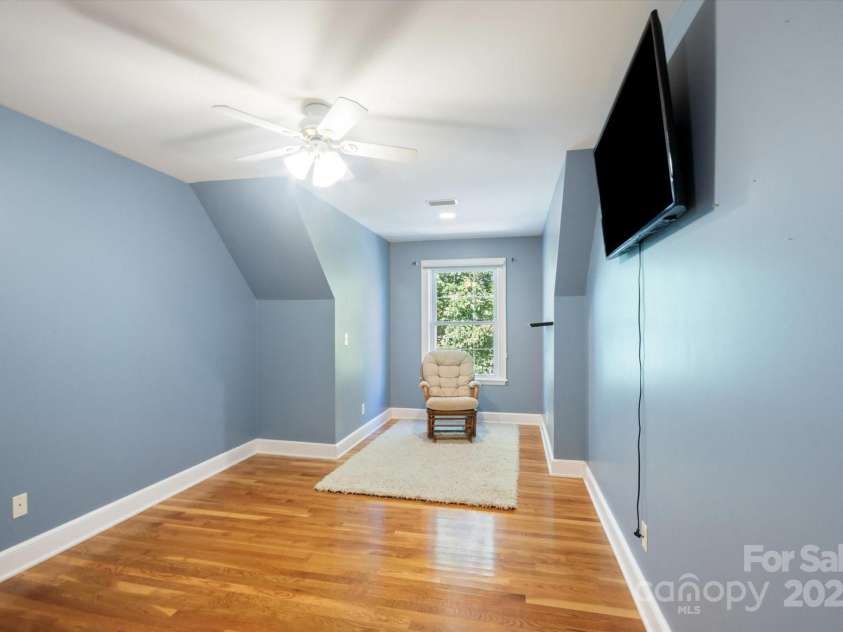 192 Lake Club Drive, Nebo, NC 28761.  MLS# CAR4308923, YatesRealty ID 4109. 