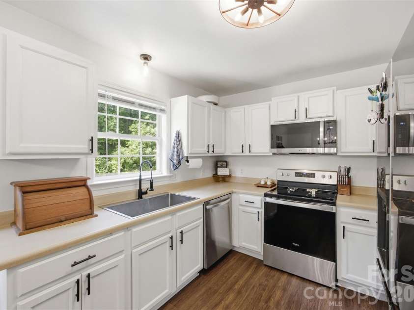 225 Old Limestone Road, York, SC 29745.  MLS# CAR4409763, YatesRealty ID 41091. 