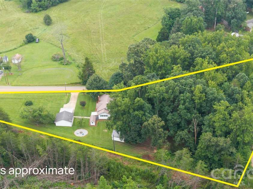 1752 Bethel Road, Morganton, NC 28655.  MLS# CAR4410835, YatesRealty ID 41100. 