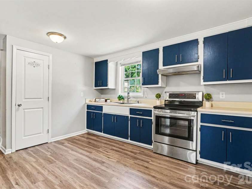 310 Main Avenue, Hildebran, NC 28637.  MLS# CAR4410229, YatesRealty ID 41101. 