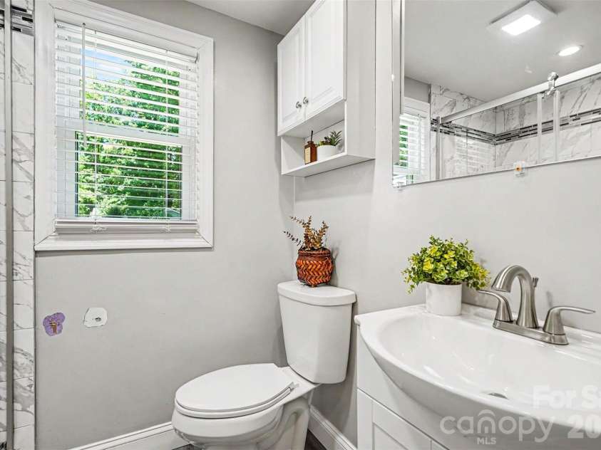 310 Main Avenue, Hildebran, NC 28637.  MLS# CAR4410229, YatesRealty ID 41101. 