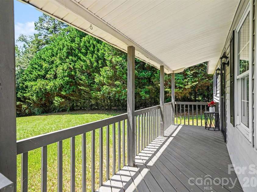 310 Main Avenue, Hildebran, NC 28637.  MLS# CAR4410229, YatesRealty ID 41101. 
