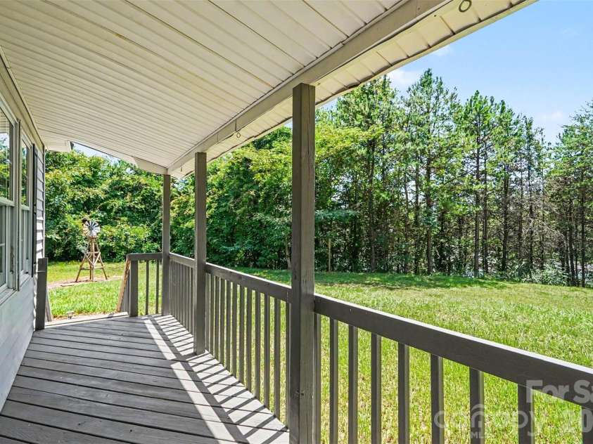 310 Main Avenue, Hildebran, NC 28637.  MLS# CAR4410229, YatesRealty ID 41101. 