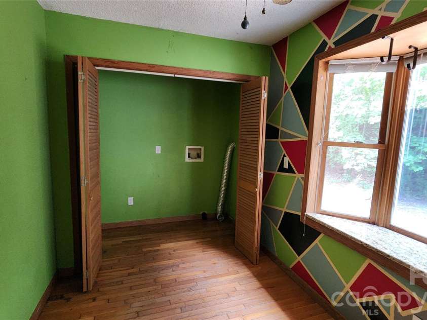 2020 Ada Williams Lane, Lenoir, NC 28645.  MLS# CAR4410237, YatesRealty ID 41102. Laundry in mud room