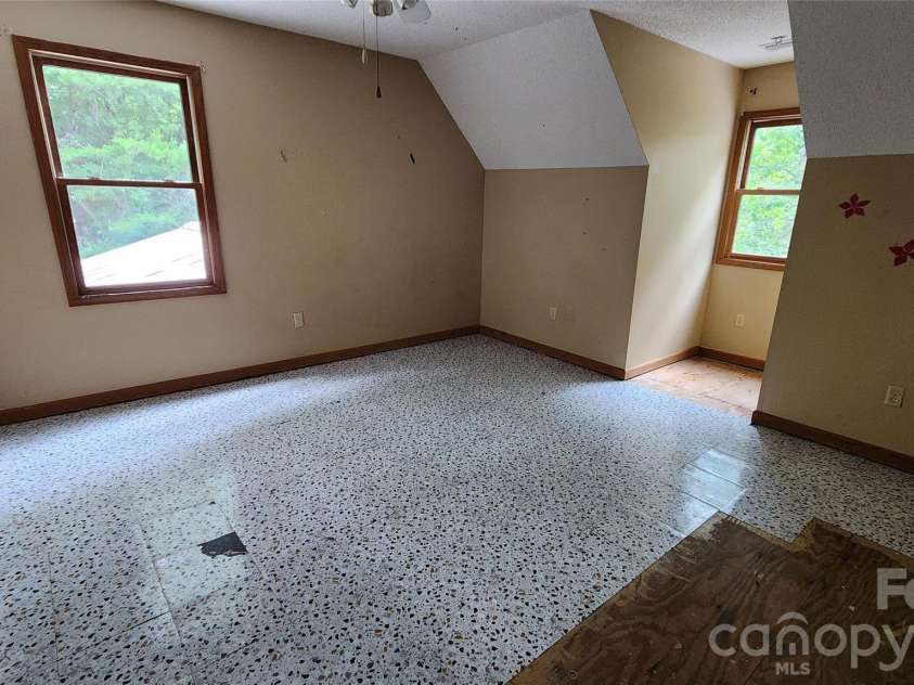 2020 Ada Williams Lane, Lenoir, NC 28645.  MLS# CAR4410237, YatesRealty ID 41102. Upstairs BR