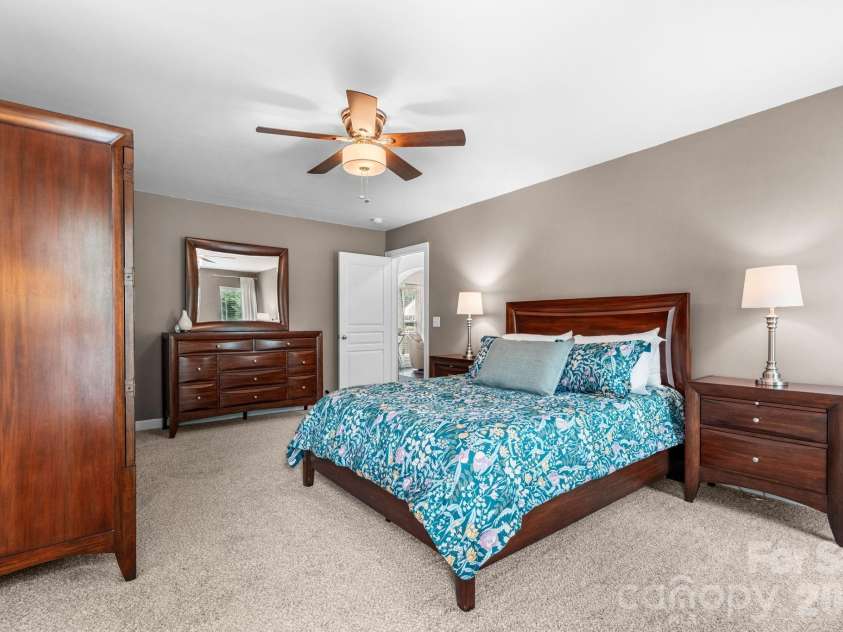 161 Winding Cedar Drive, Statesville, NC 28677.  MLS# CAR4407549, YatesRealty ID 41104. 
