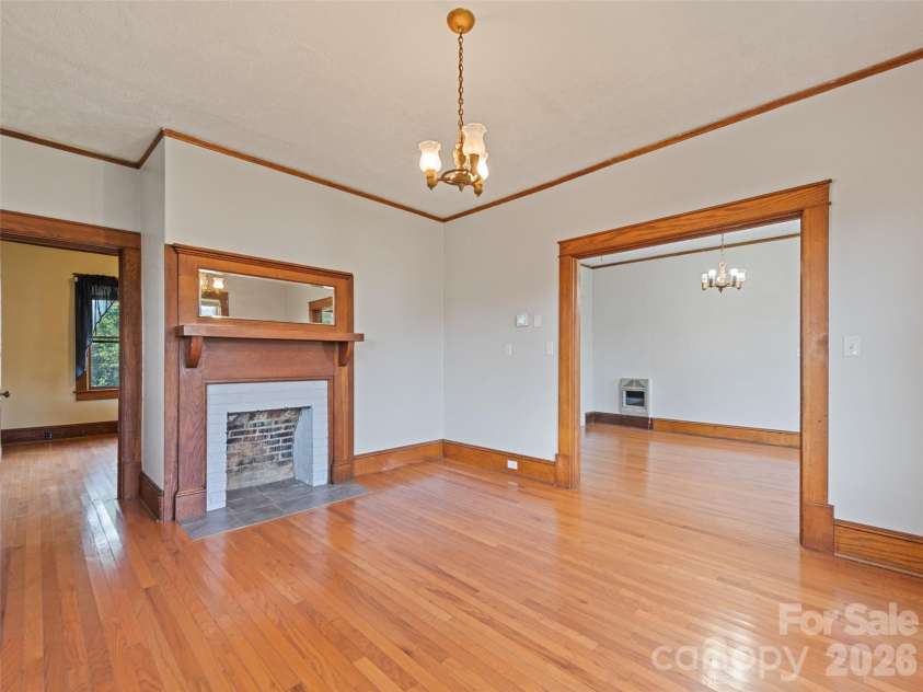145 Haynes Cove, Clyde, NC 28721.  MLS# CAR4408946, YatesRealty ID 41105. 