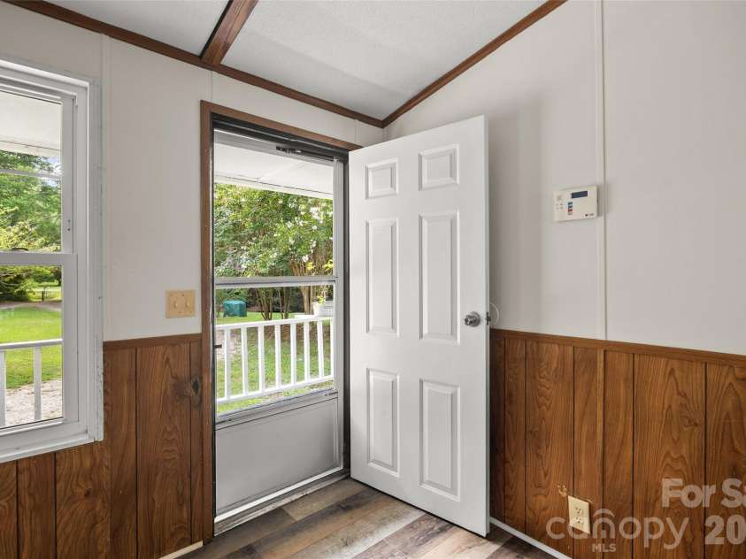 4335 Fermount Drive, York, SC 29745.  MLS# CAR4409463, YatesRealty ID 41106. 