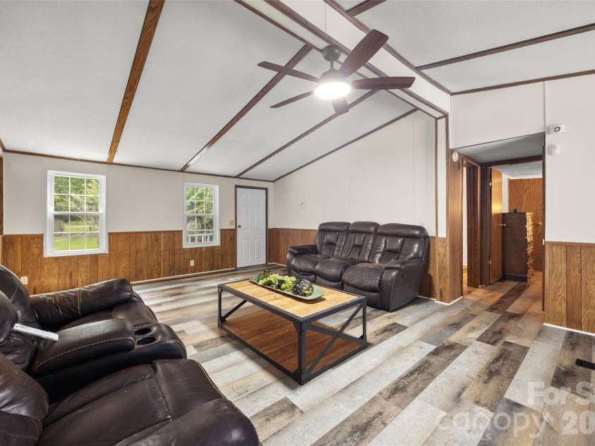 4335 Fermount Drive, York, SC 29745.  MLS# CAR4409463, YatesRealty ID 41106. 