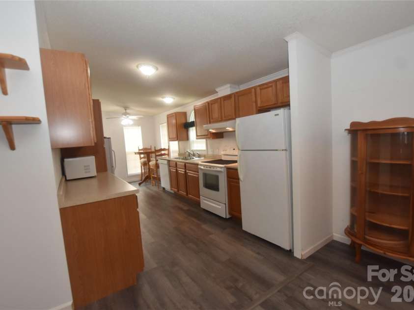2496 Melvin Propst Drive, Morganton, NC 28655.  MLS# CAR4403325, YatesRealty ID 41107. Kitchen