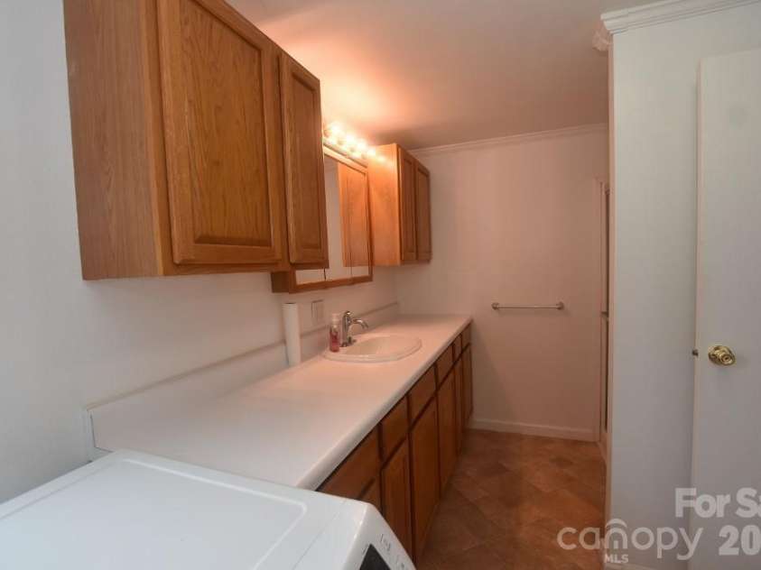 2496 Melvin Propst Drive, Morganton, NC 28655.  MLS# CAR4403325, YatesRealty ID 41107. Master Bahroom