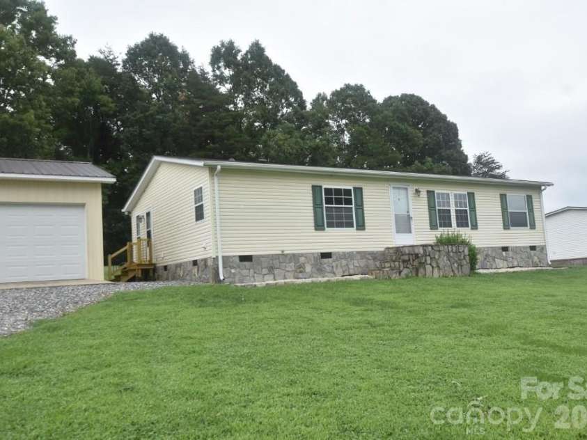 2496 Melvin Propst Drive, Morganton, NC 28655.  MLS# CAR4403325, YatesRealty ID 41107. Street View