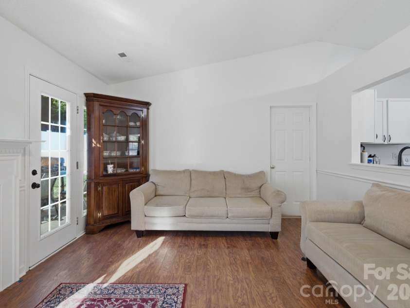 1830 Baylor Drive, Rock Hill, SC 29732.  MLS# CAR4377863, YatesRealty ID 41108. Living Room
