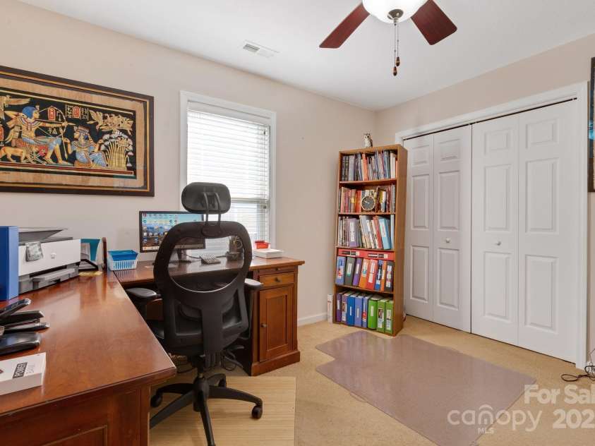 41 Sunview Circle, Arden, NC 28704.  MLS# CAR4235313, YatesRealty ID 4111. Office/Bedroom