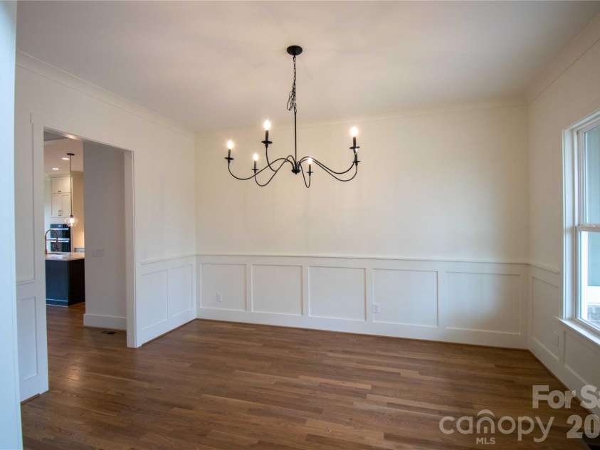 80 42nd Avenue, Hickory, NC 28691.  MLS# CAR4327049, YatesRealty ID 4111. 
