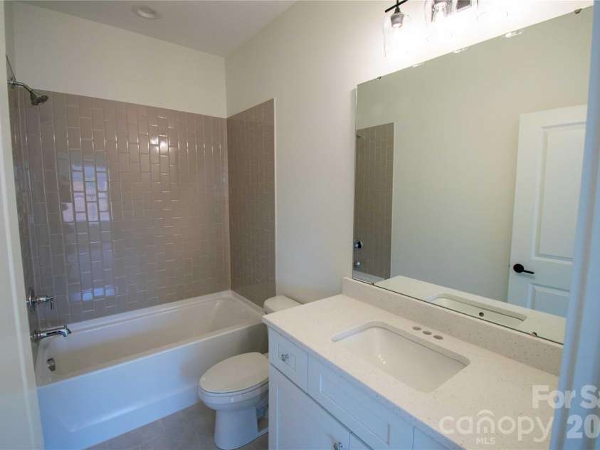 80 42nd Avenue, Hickory, NC 28691.  MLS# CAR4327049, YatesRealty ID 4111. 