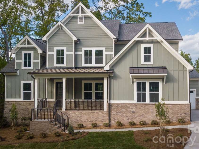 80 42nd Avenue, Hickory, NC 28691.  MLS# CAR4327049, YatesRealty ID 4111. 