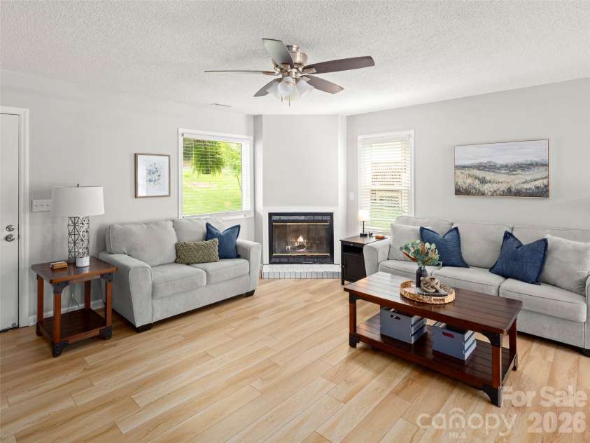 224 Clover Drive, Fletcher, NC 28732.  MLS# CAR4377106, YatesRealty ID 41111. 