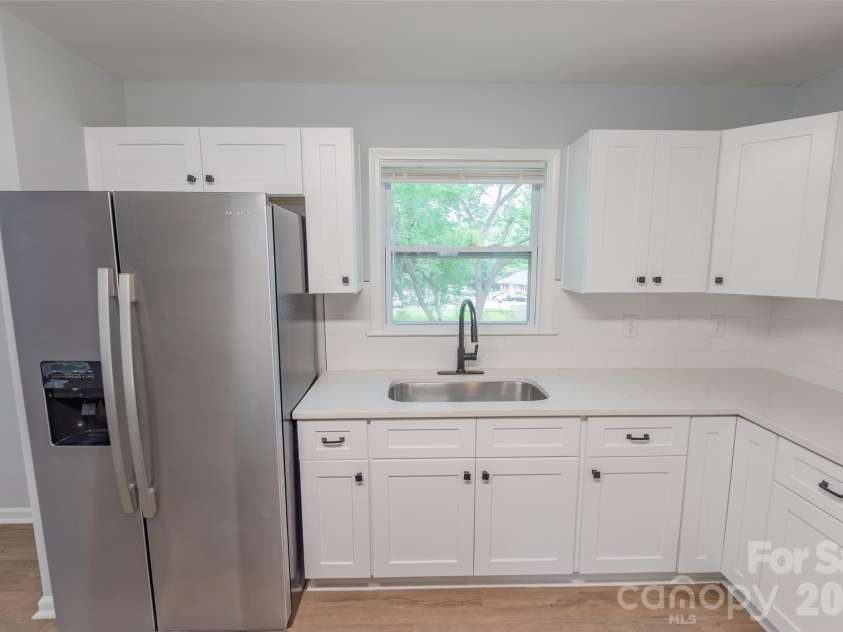 919 Weldon Street, Gastonia, NC 28052.  MLS# CAR4409243, YatesRealty ID 41113. 