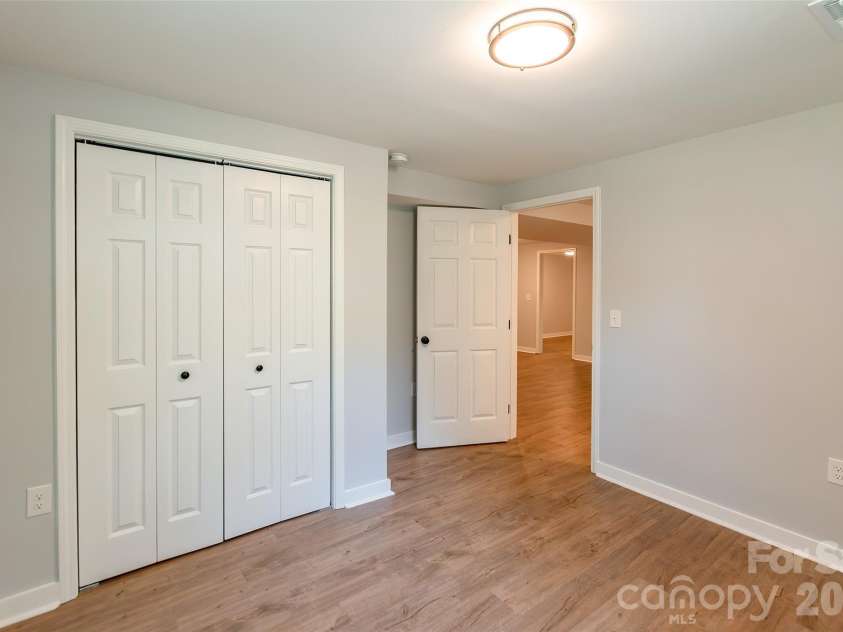 919 Weldon Street, Gastonia, NC 28052.  MLS# CAR4409243, YatesRealty ID 41113. 