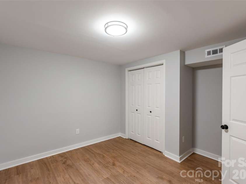 919 Weldon Street, Gastonia, NC 28052.  MLS# CAR4409243, YatesRealty ID 41113. 