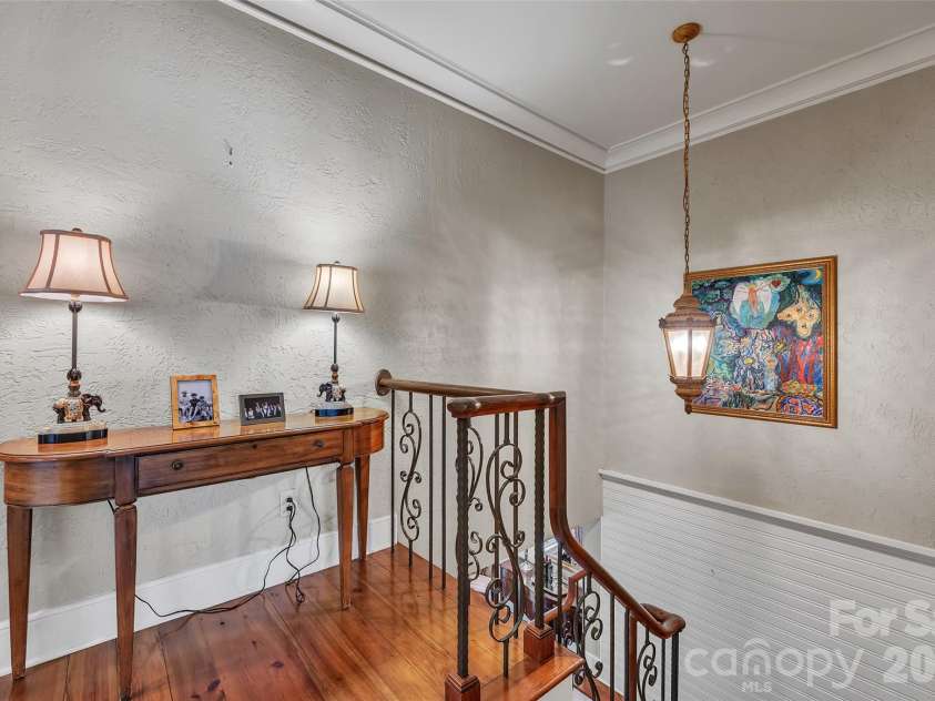 2214 La Maison Drive, Charlotte, NC 28226.  MLS# CAR4402366, YatesRealty ID 41116. 