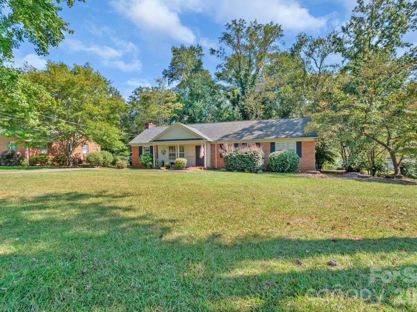 1790 Havenwood Drive, Lancaster, SC 29720.  MLS# CAR4303834, YatesRealty ID 41117. 