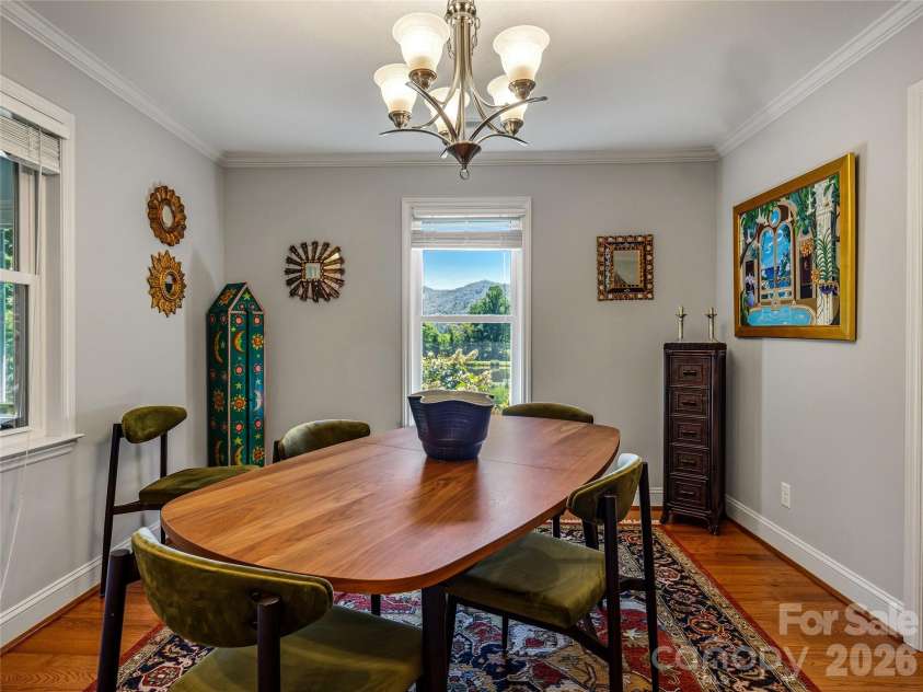 13 Ashley Road, Asheville, NC 28805.  MLS# CAR4407414, YatesRealty ID 41118. 