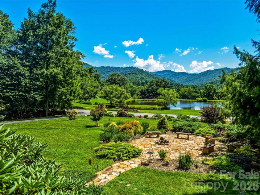 13 Ashley Road, Asheville, NC 28805.  MLS# CAR4407414, YatesRealty ID 41118. 