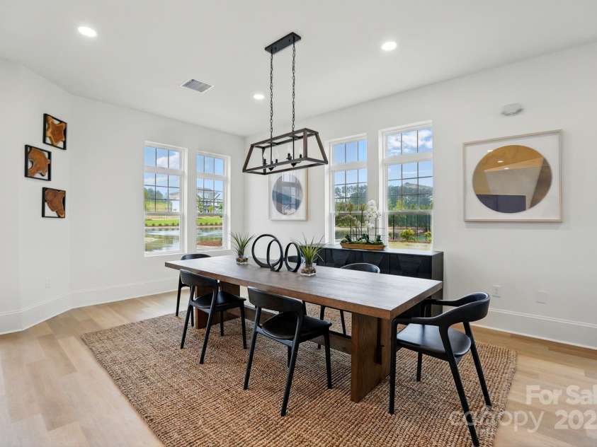 1770 Wardwell Drive, Sherrills Ford, NC 28673.  MLS# CAR4333798, YatesRealty ID 4112. Amenities