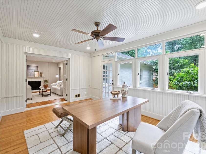 5519 Robinhood Road, Charlotte, NC 28211.  MLS# CAR4398545, YatesRealty ID 41120. 
