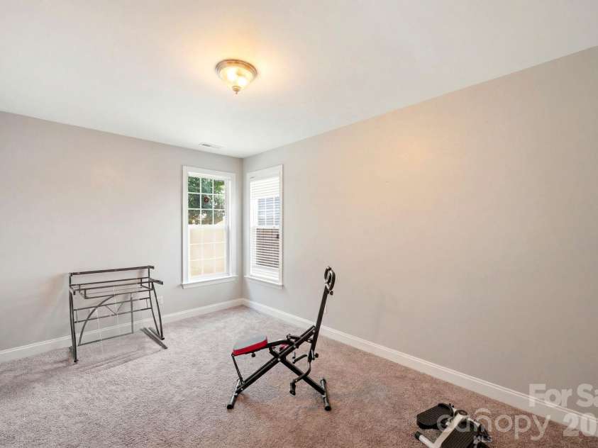 8505 Delamere Lane, Charlotte, NC 28269.  MLS# CAR4424240, YatesRealty ID 41122. 