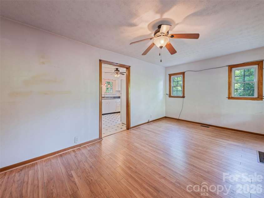 206 Terrell Cove Road, Canton, NC 28716.  MLS# CAR4410084, YatesRealty ID 41123. 