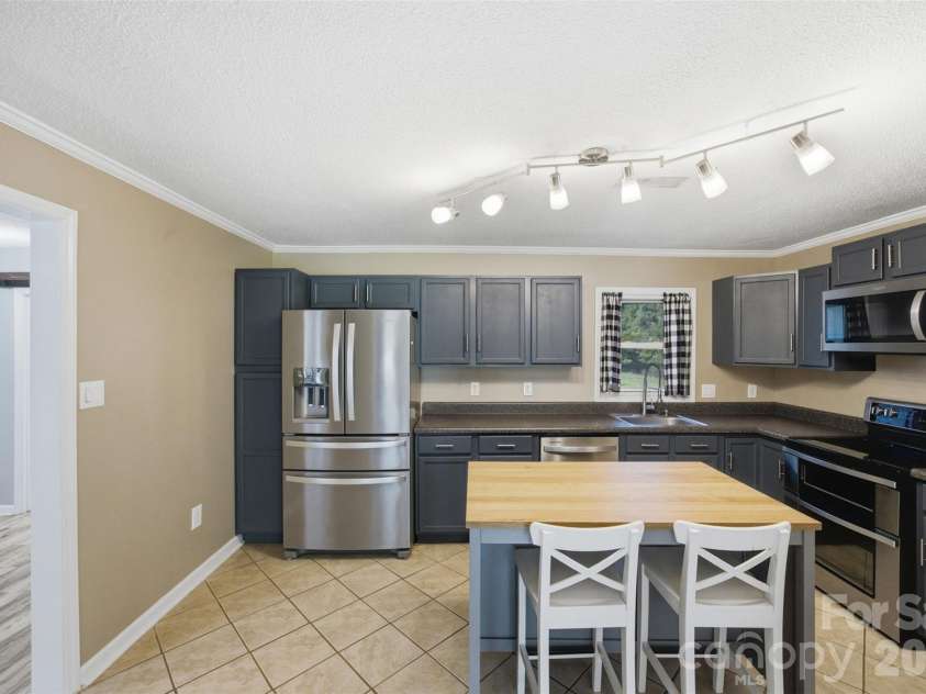 9820 Nc Hwy 73 Highway, Mount Pleasant, NC 28124.  MLS# CAR4410294, YatesRealty ID 41126. 