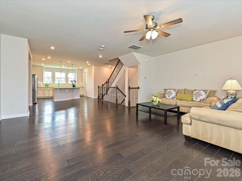 7827 Reunion Row Drive, Charlotte, NC 28277.  MLS# CAR4409332, YatesRealty ID 41129. 