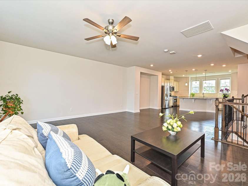 7827 Reunion Row Drive, Charlotte, NC 28277.  MLS# CAR4409332, YatesRealty ID 41129. 