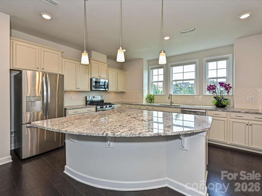 7827 Reunion Row Drive, Charlotte, NC 28277.  MLS# CAR4409332, YatesRealty ID 41129. 