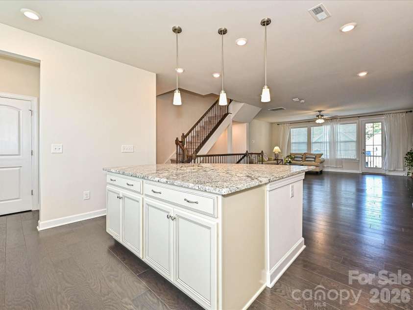 7827 Reunion Row Drive, Charlotte, NC 28277.  MLS# CAR4409332, YatesRealty ID 41129. 