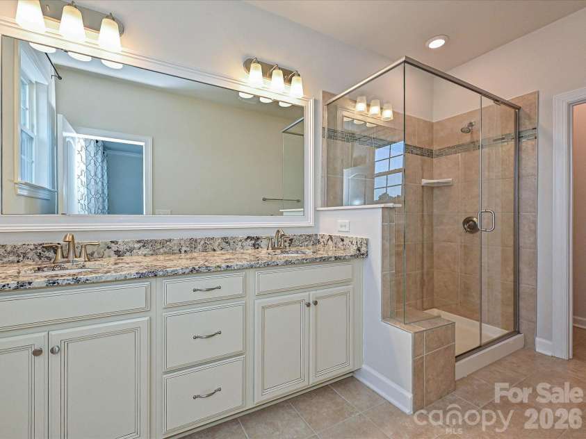 7827 Reunion Row Drive, Charlotte, NC 28277.  MLS# CAR4409332, YatesRealty ID 41129. 