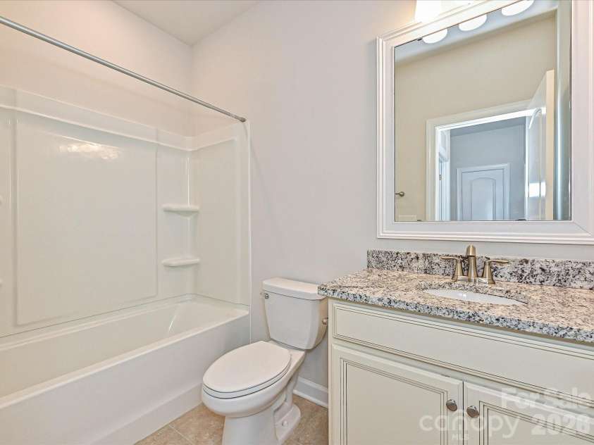 7827 Reunion Row Drive, Charlotte, NC 28277.  MLS# CAR4409332, YatesRealty ID 41129. 