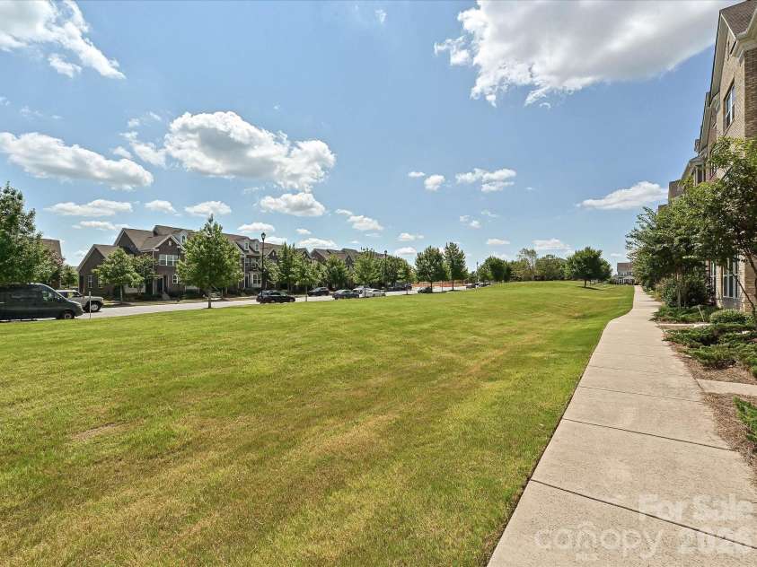 7827 Reunion Row Drive, Charlotte, NC 28277.  MLS# CAR4409332, YatesRealty ID 41129. 