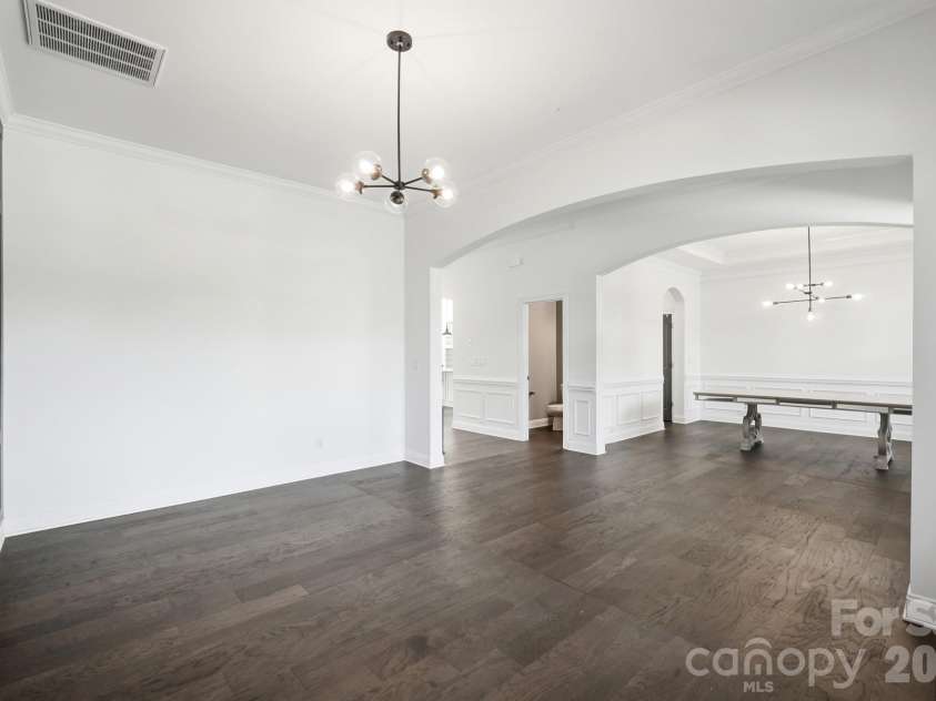 102 Chadderton Way, Waxhaw, NC 28173.  MLS# CAR4400572, YatesRealty ID 41130. 