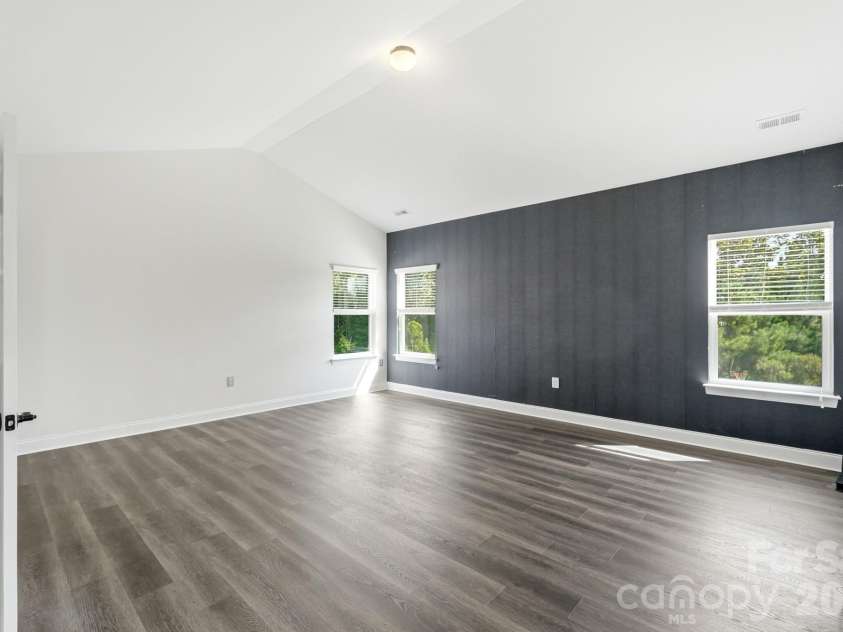 102 Chadderton Way, Waxhaw, NC 28173.  MLS# CAR4400572, YatesRealty ID 41130. 