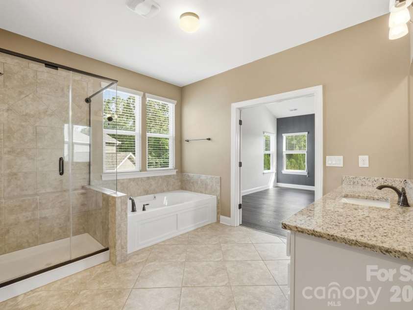 102 Chadderton Way, Waxhaw, NC 28173.  MLS# CAR4400572, YatesRealty ID 41130. 