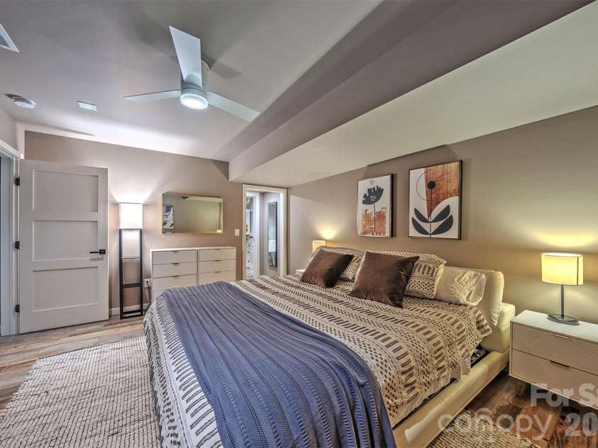 294 Red Knob Lane, Marshall, NC 28753.  MLS# CAR4405147, YatesRealty ID 41131. BEDROOM LOWER LEVEL