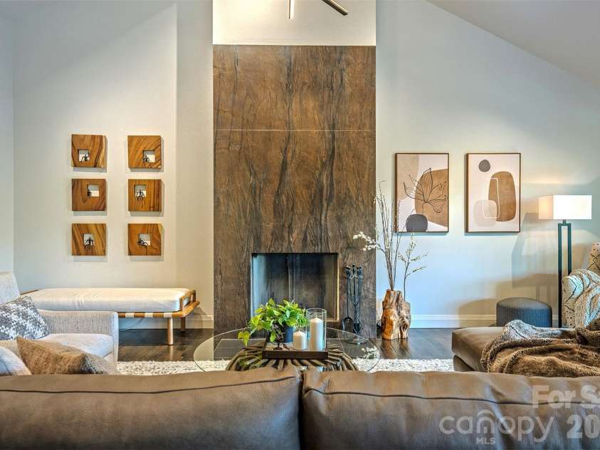 294 Red Knob Lane, Marshall, NC 28753.  MLS# CAR4405147, YatesRealty ID 41131. GREAT ROOM FIREPLACE