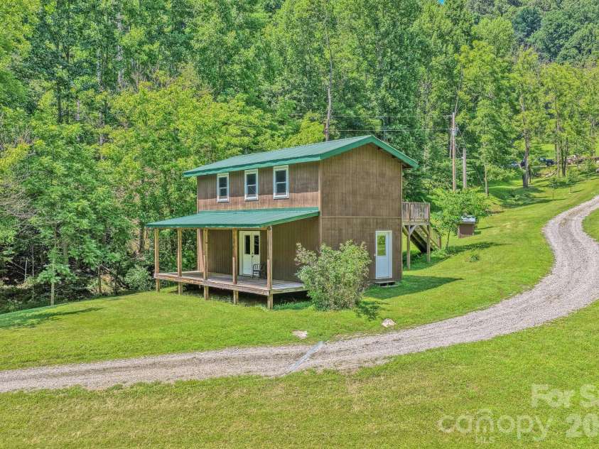 294 Red Knob Lane, Marshall, NC 28753.  MLS# CAR4405147, YatesRealty ID 41131. GUEST HOUSE INCOMPLETE