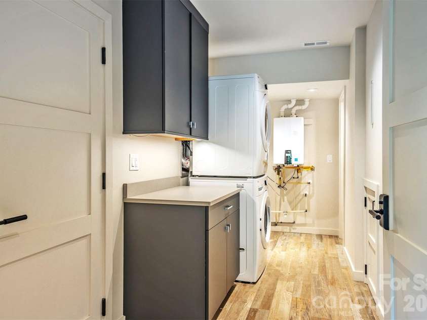 294 Red Knob Lane, Marshall, NC 28753.  MLS# CAR4405147, YatesRealty ID 41131. LOWER LEVEL LAUNDRY ROOM