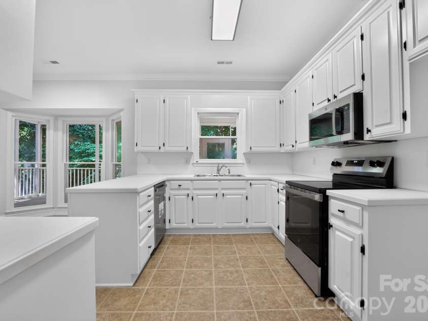 1935 Hamptonwood Road, Rock Hill, SC 29732.  MLS# CAR4410344, YatesRealty ID 41133. 